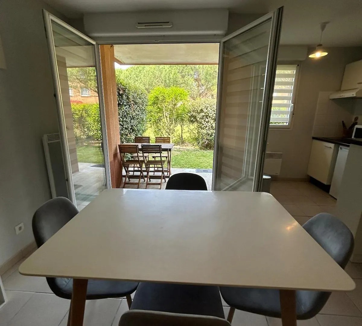 Appartamento Bird Garden, Piscine, Parking, Calme Montauban Francia