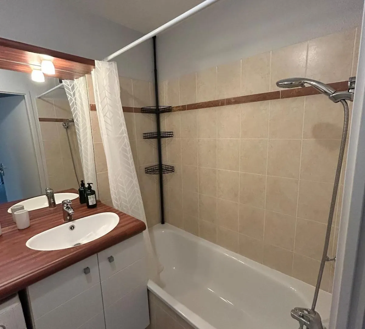 Appartamento Bird Garden, Piscine, Parking, Calme Montauban 0*,  Francia